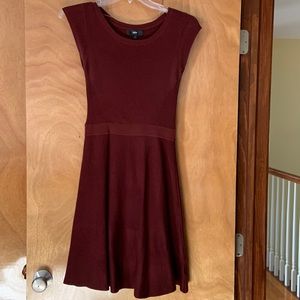 Dress burgundy worn once size medium